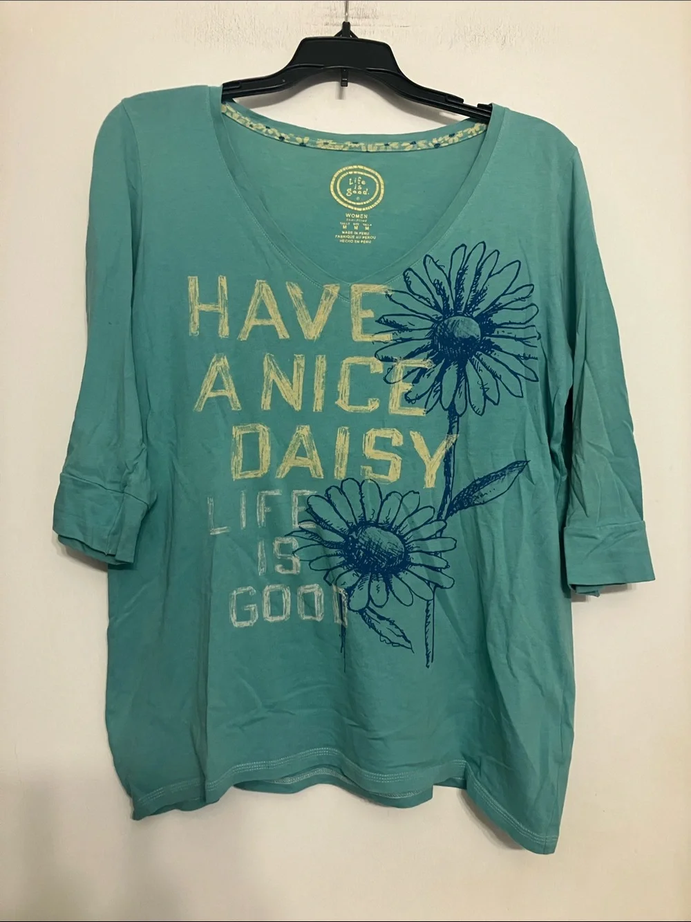 Life is Good Have a Nice Daisy v-neck t-shirt 3/4 sleeve graphic medium - Picture 1 of 8